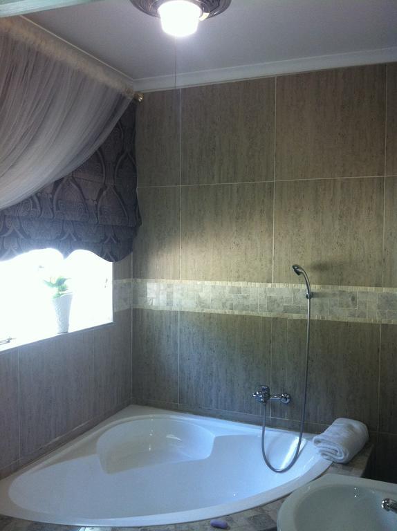 130 Market Bed And Breakfast Johannesburg Room photo